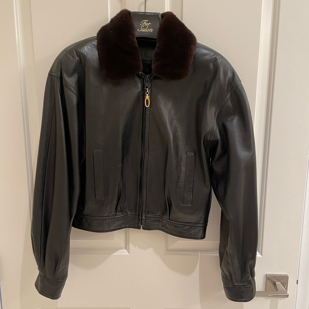 LAST PRICE DROP! Vericci Leather Jacket with mink collar.